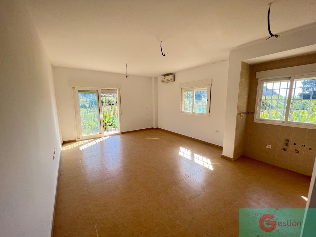 For sale of apartment in Salobreña