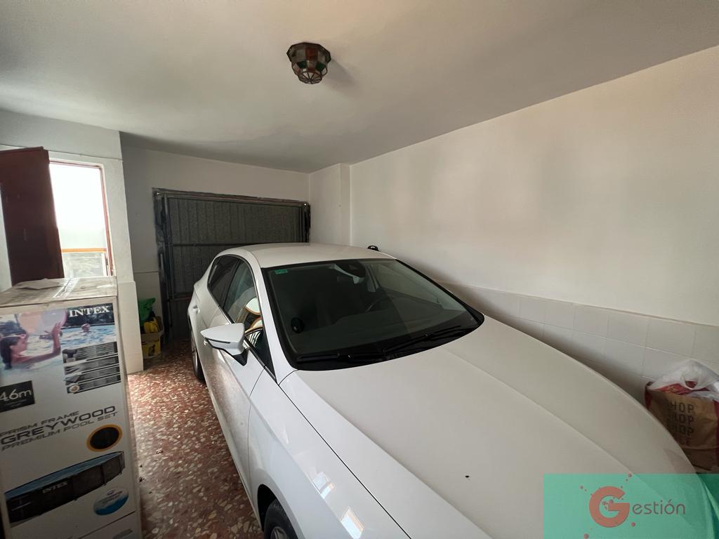 For sale of house in Salobreña