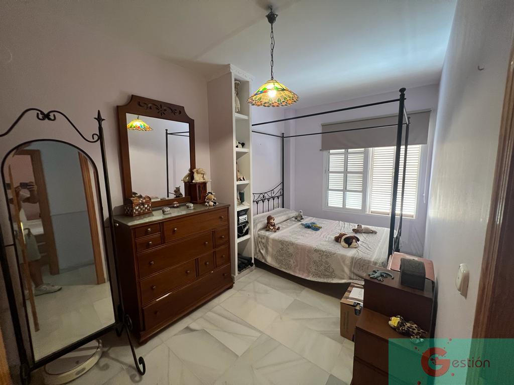 For sale of house in Salobreña