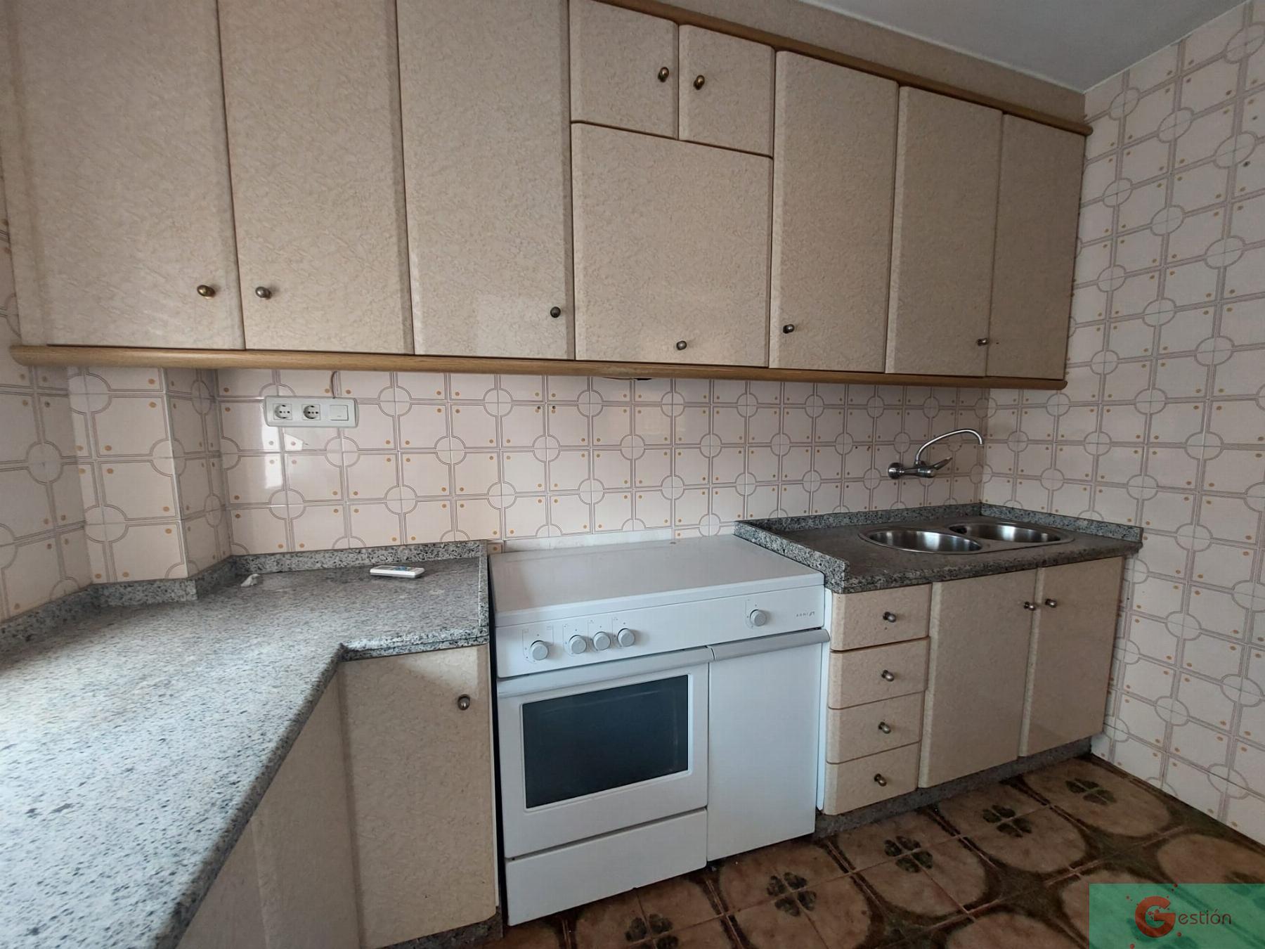 For sale of flat in Motril