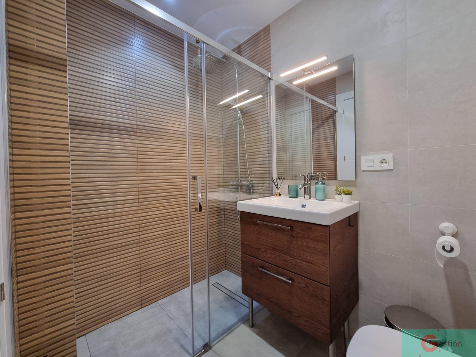 For sale of flat in Motril
