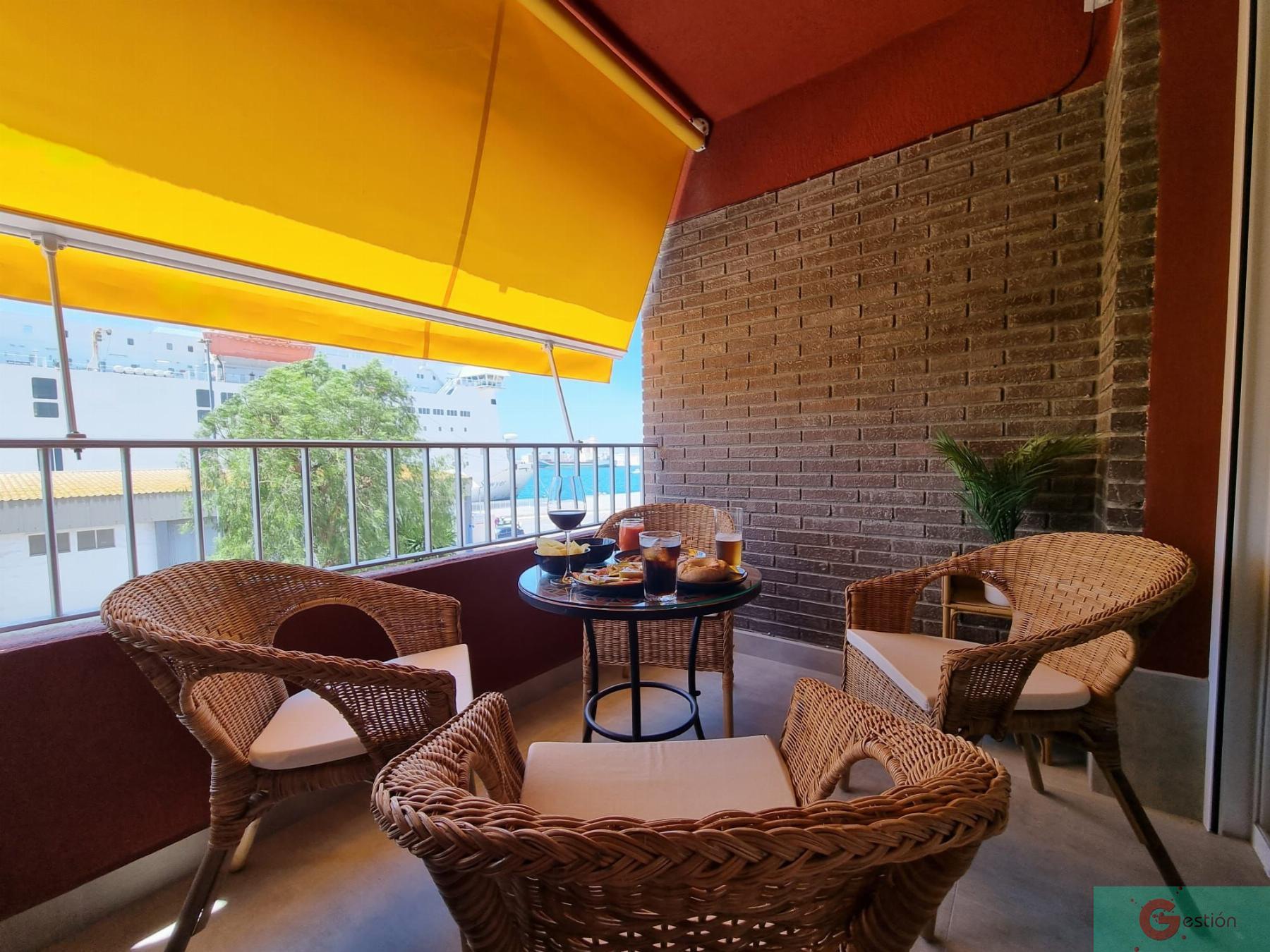 For sale of flat in Motril