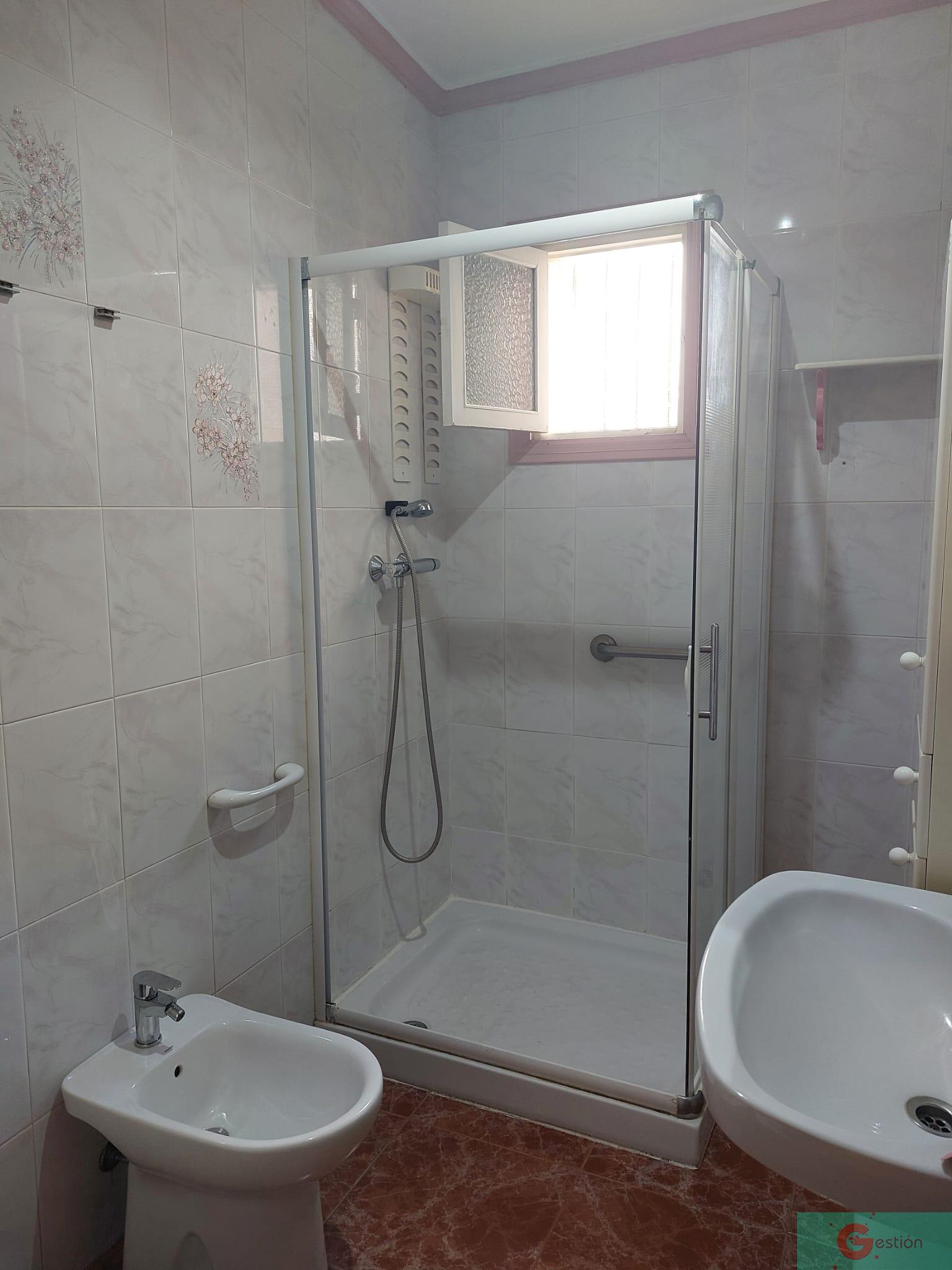 For sale of house in Salobreña