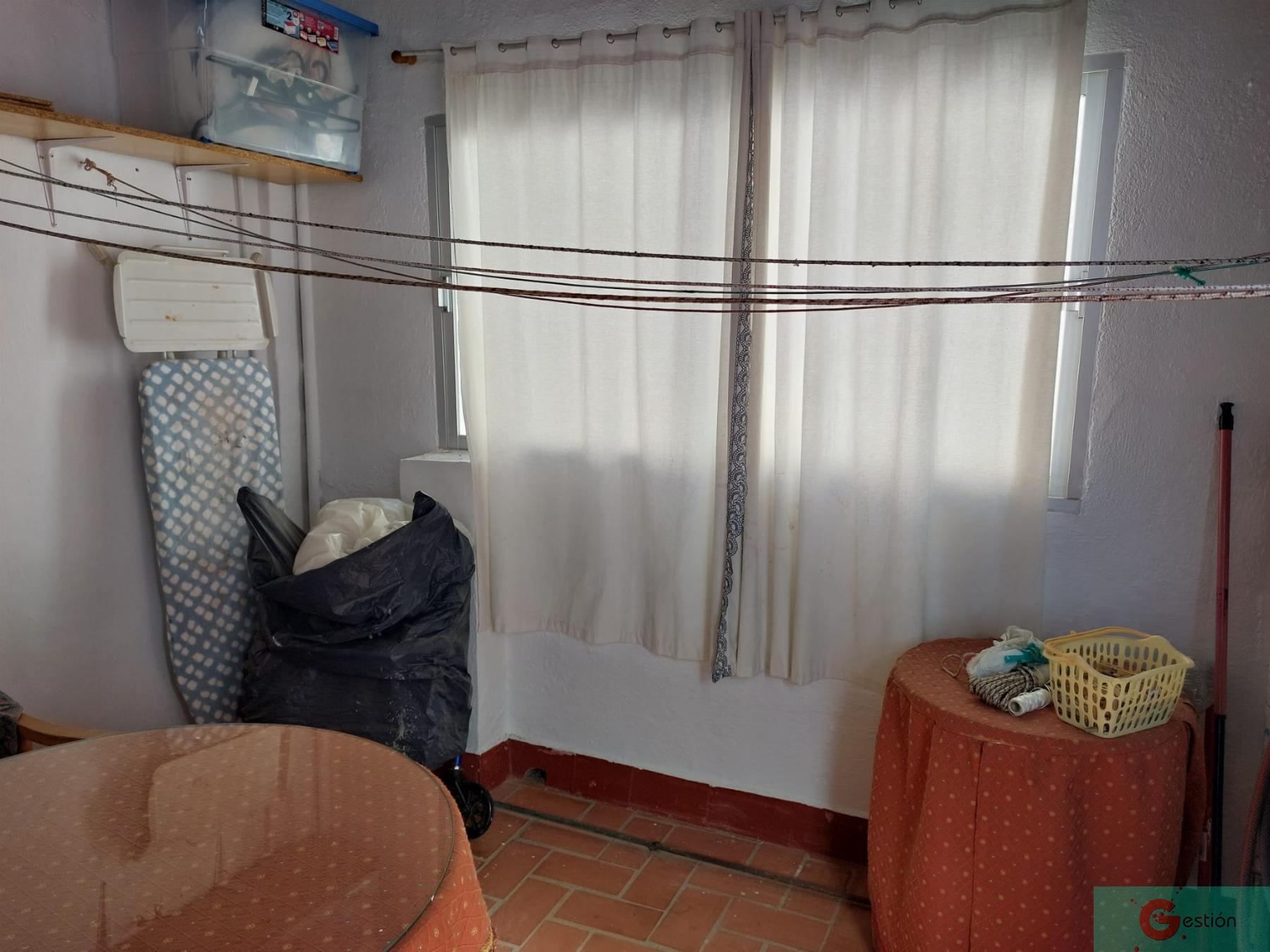 For sale of house in Salobreña