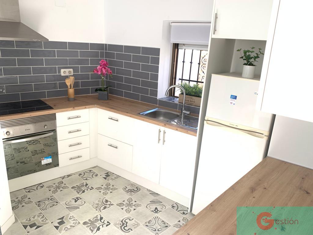 For sale of house in Lobres