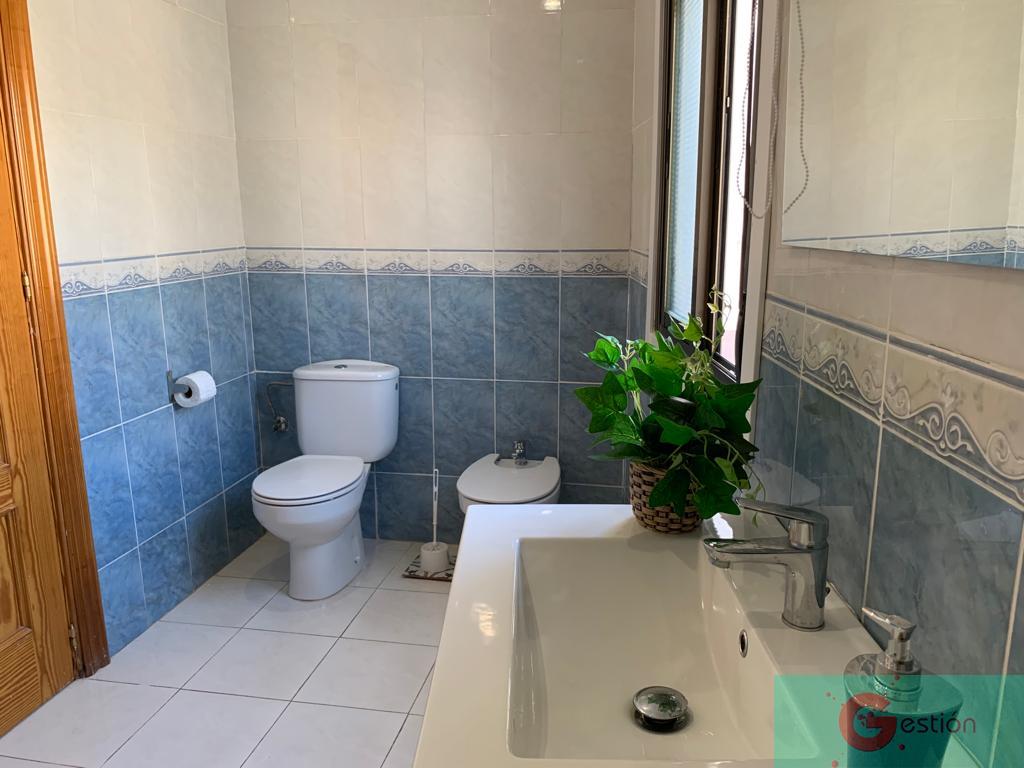 For sale of house in Lobres