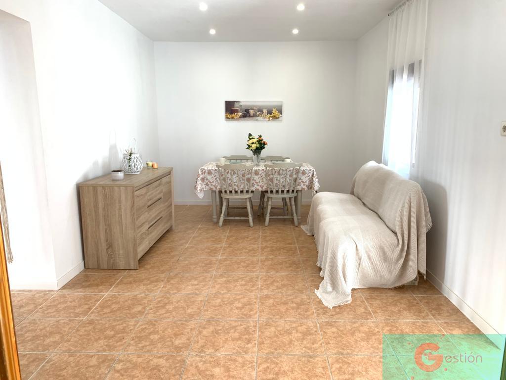 For sale of house in Lobres