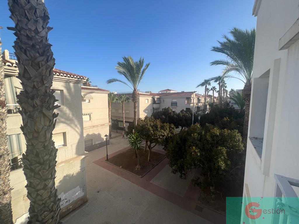 For sale of flat in Salobreña