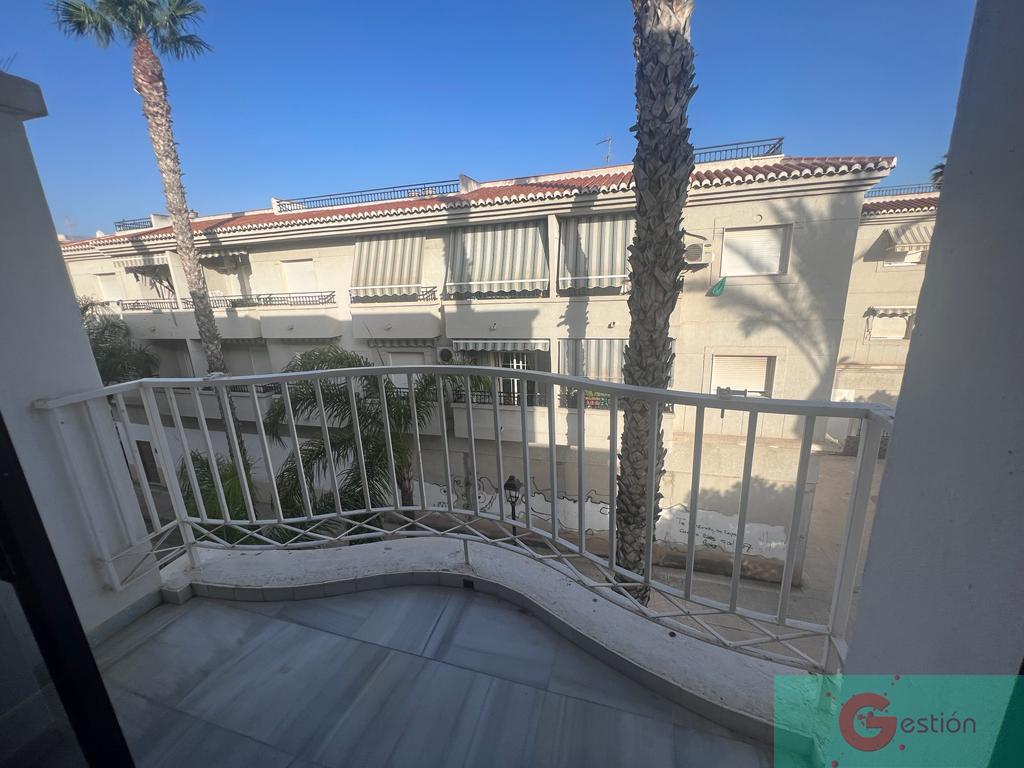 For sale of flat in Salobreña