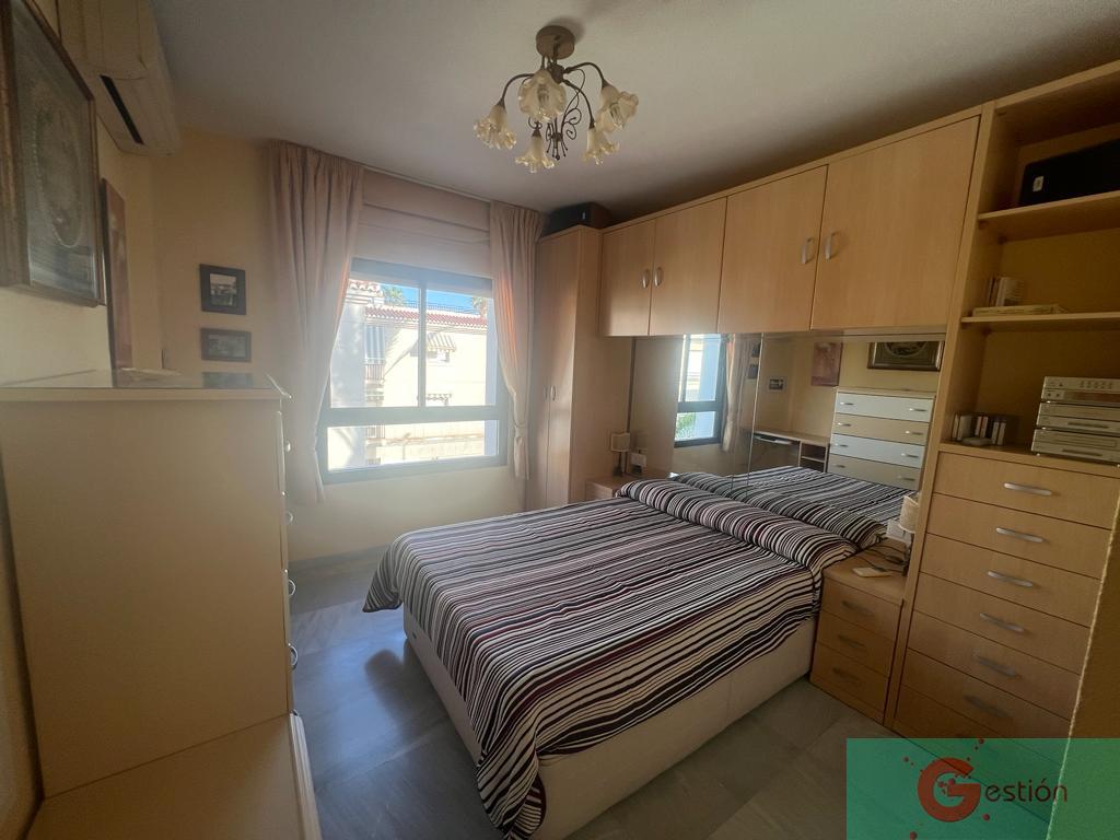 For sale of flat in Salobreña