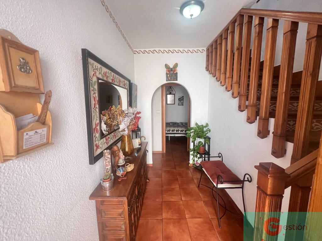 For sale of house in Salobreña