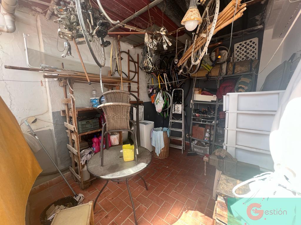 For sale of house in Salobreña