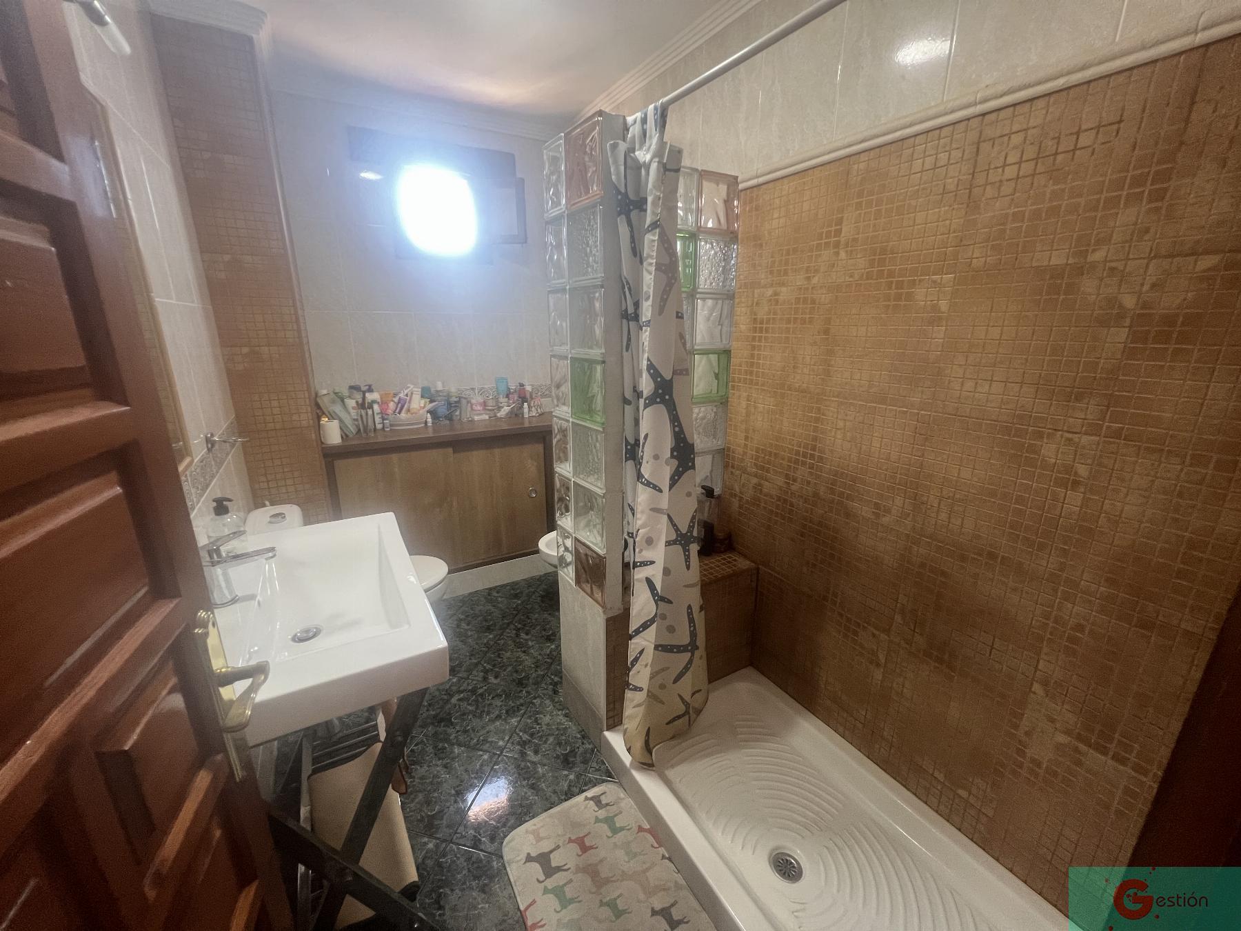 For sale of flat in Salobreña