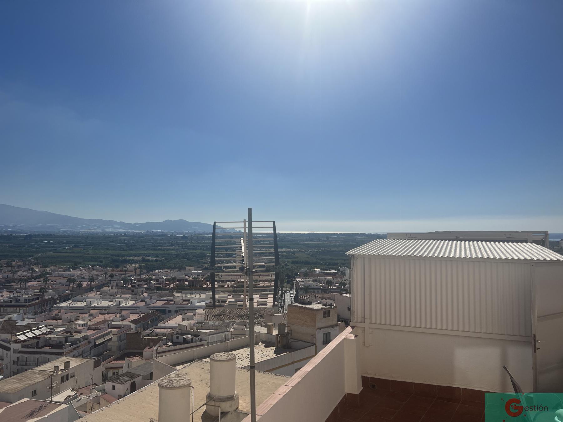 Venta de piso en Salobreña