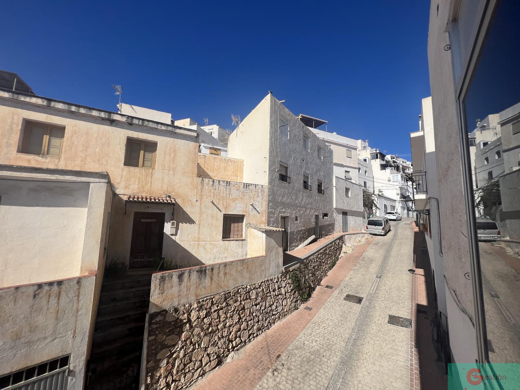 For sale of flat in Salobreña