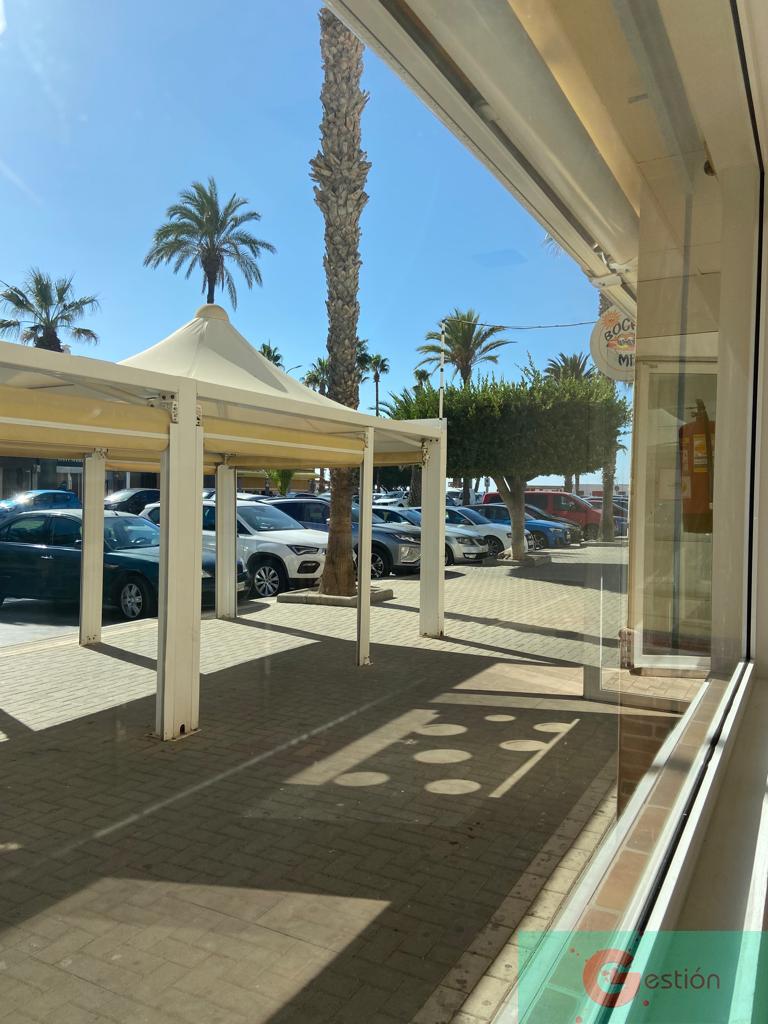 For rent of commercial in Salobreña