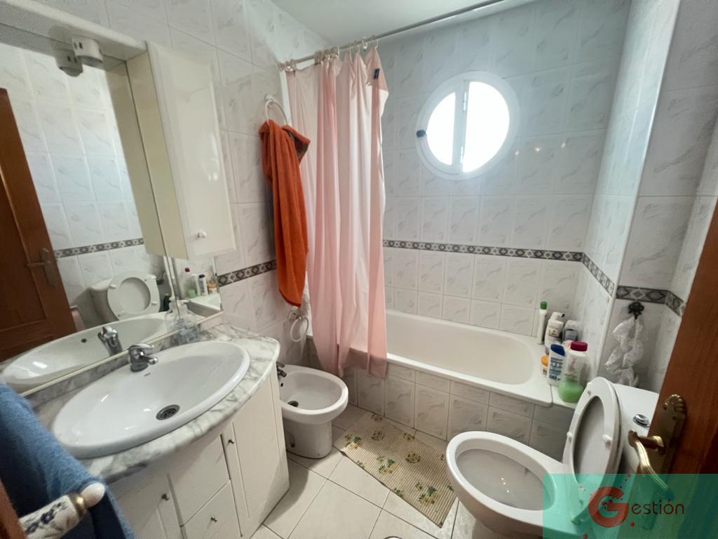 For sale of flat in Salobreña