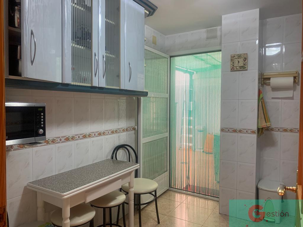 For sale of flat in Salobreña