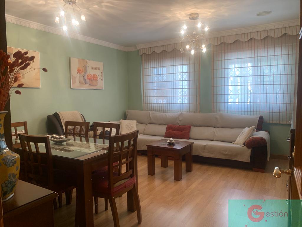 For sale of flat in Salobreña