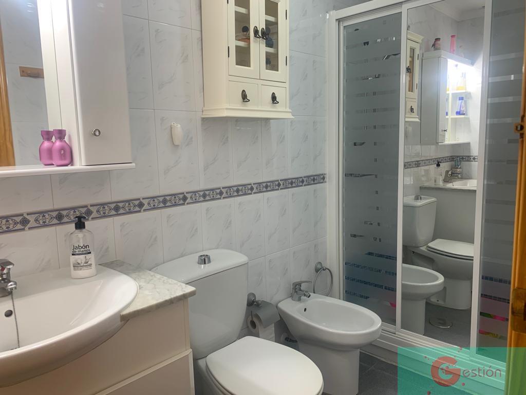 For sale of flat in Salobreña