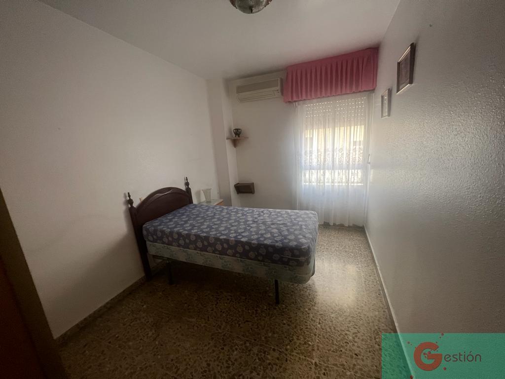 For sale of flat in Salobreña