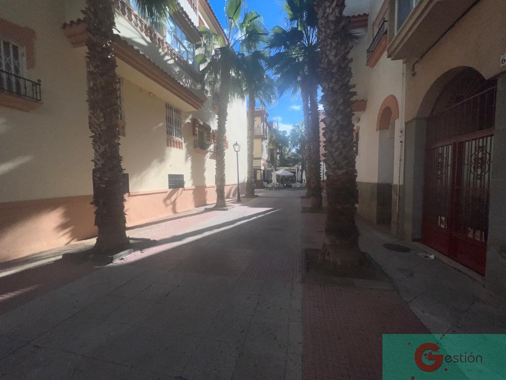 For sale of commercial in Salobreña