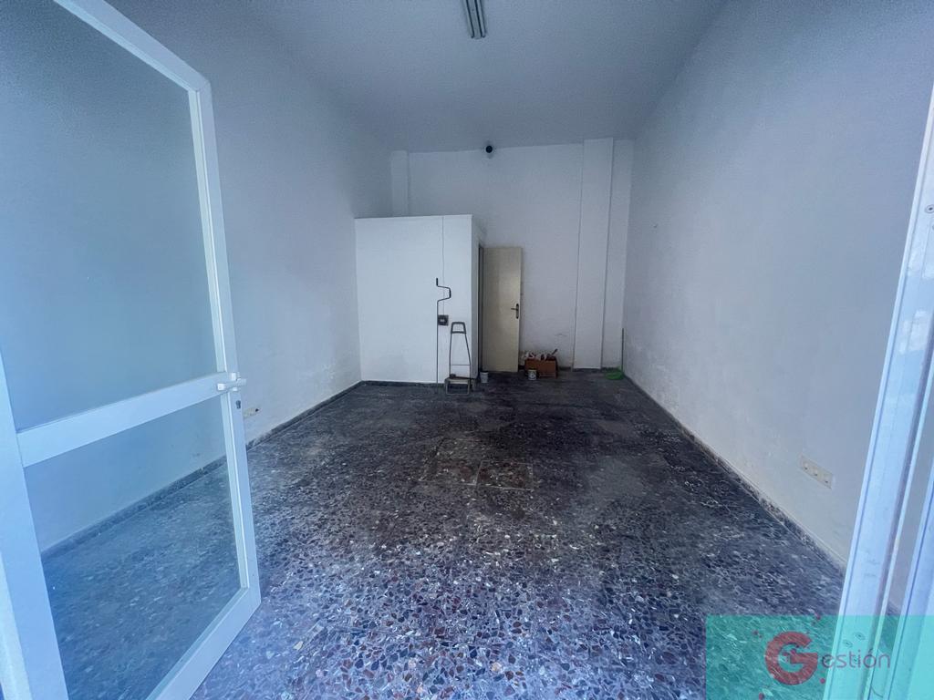 For sale of commercial in Salobreña