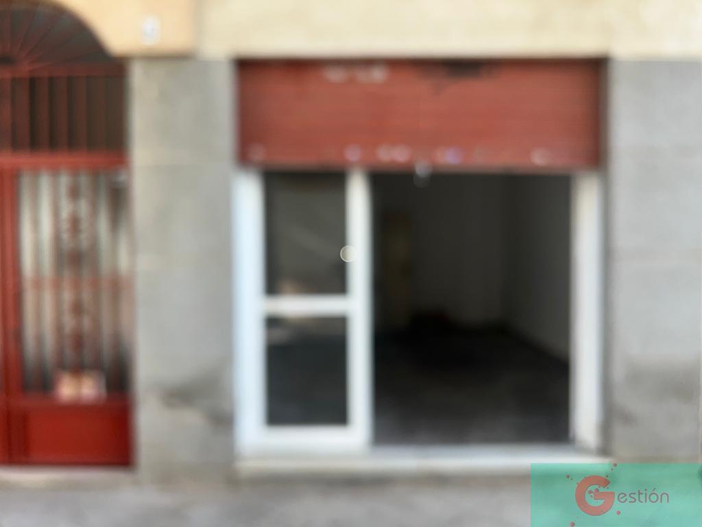 For sale of commercial in Salobreña