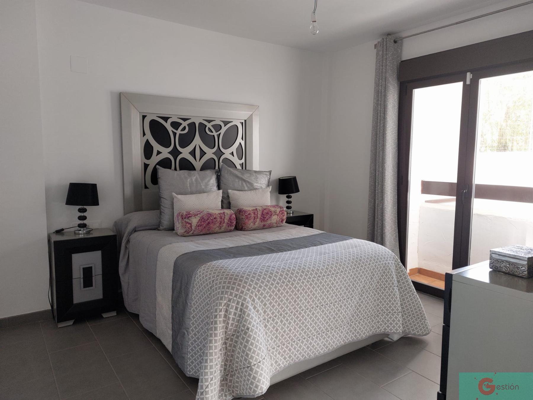For sale of flat in Salobreña