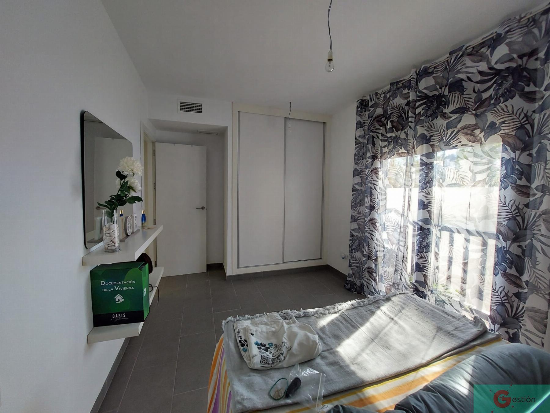 For sale of flat in Salobreña