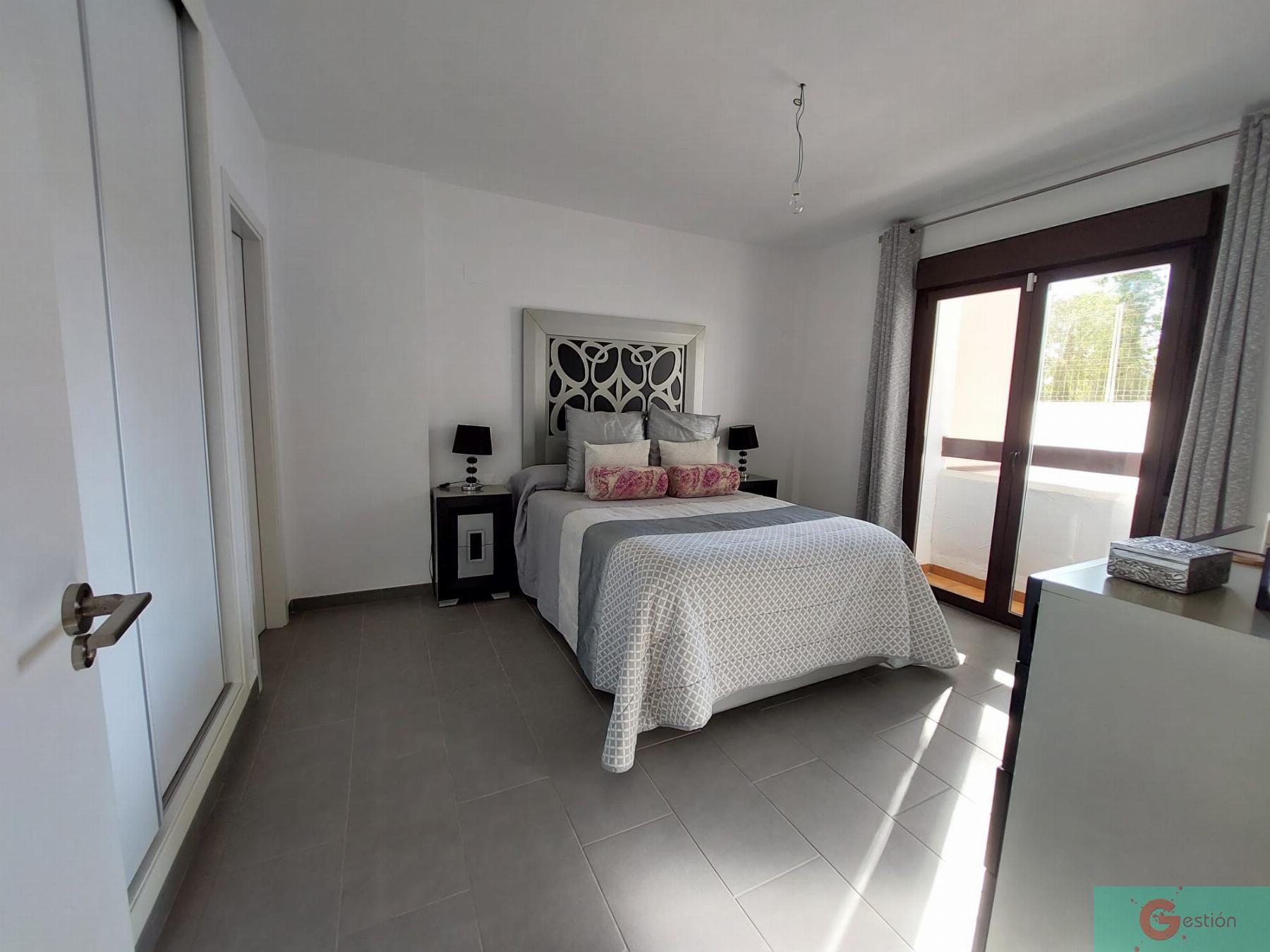 For sale of flat in Salobreña