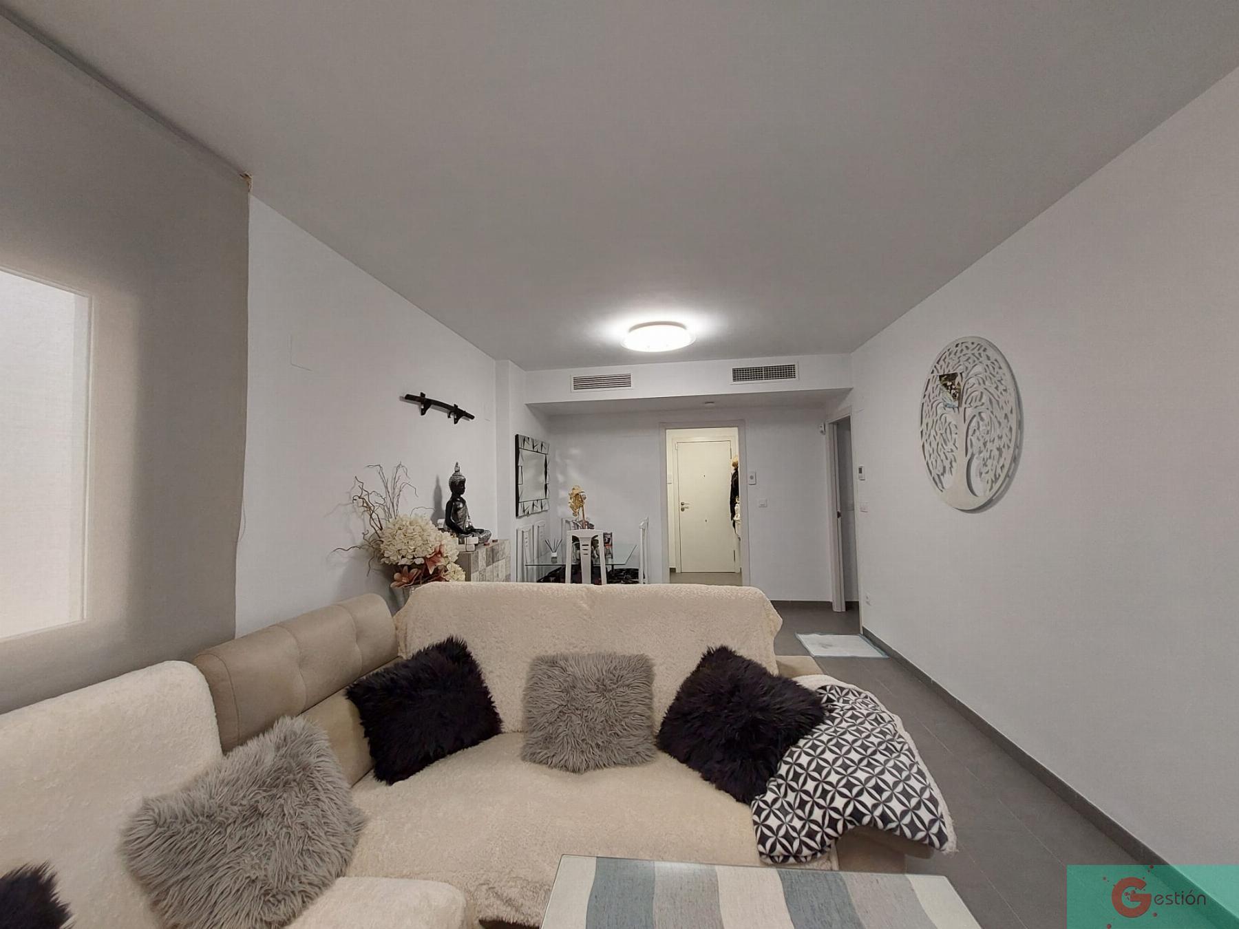 For sale of flat in Salobreña