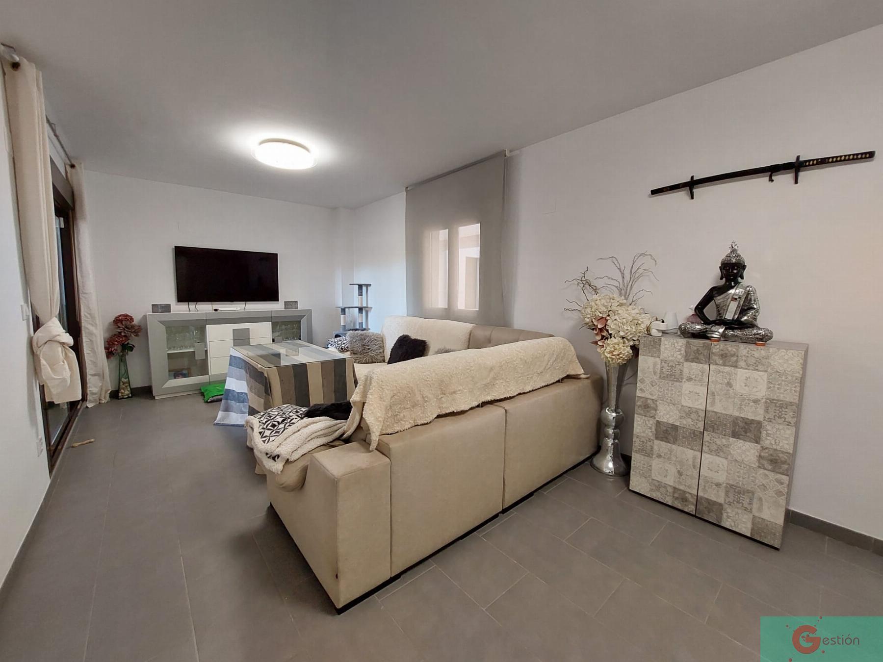 For sale of flat in Salobreña
