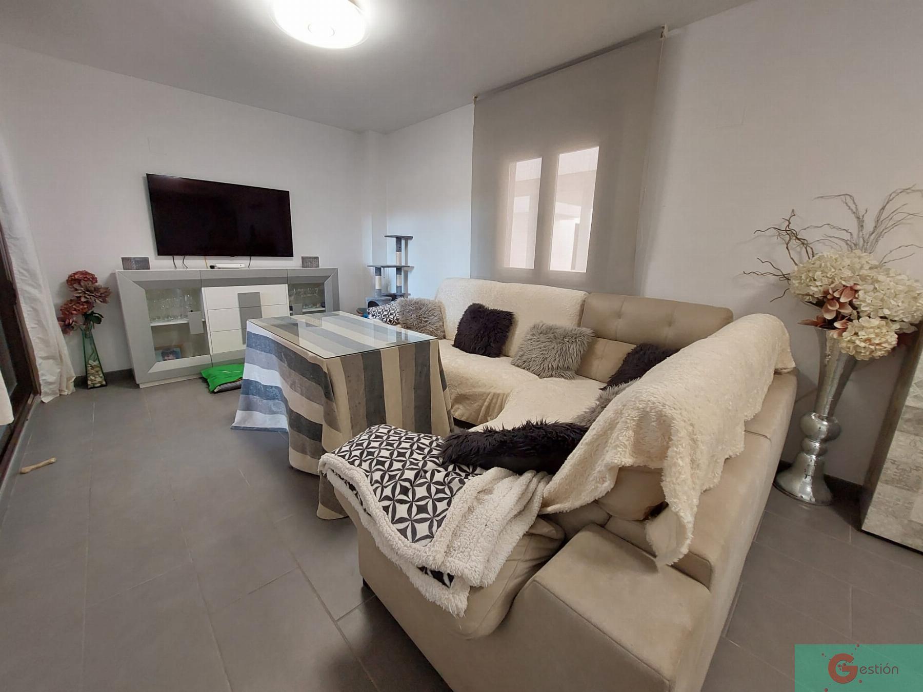 For sale of flat in Salobreña