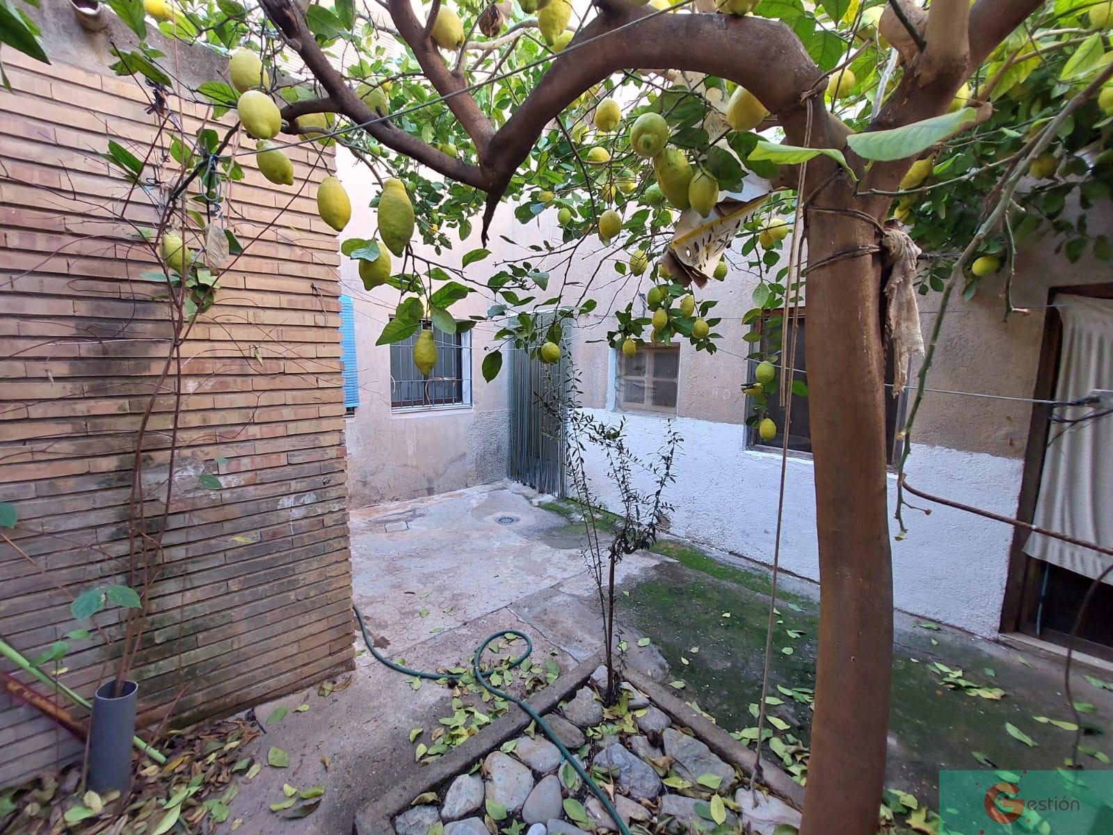 For sale of house in Vélez de Benaudalla