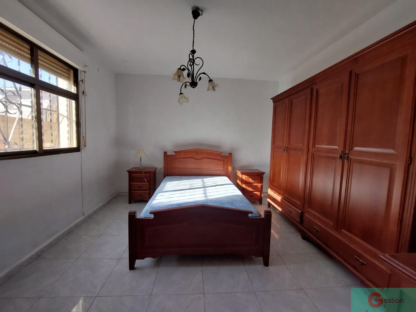 For sale of house in Vélez de Benaudalla