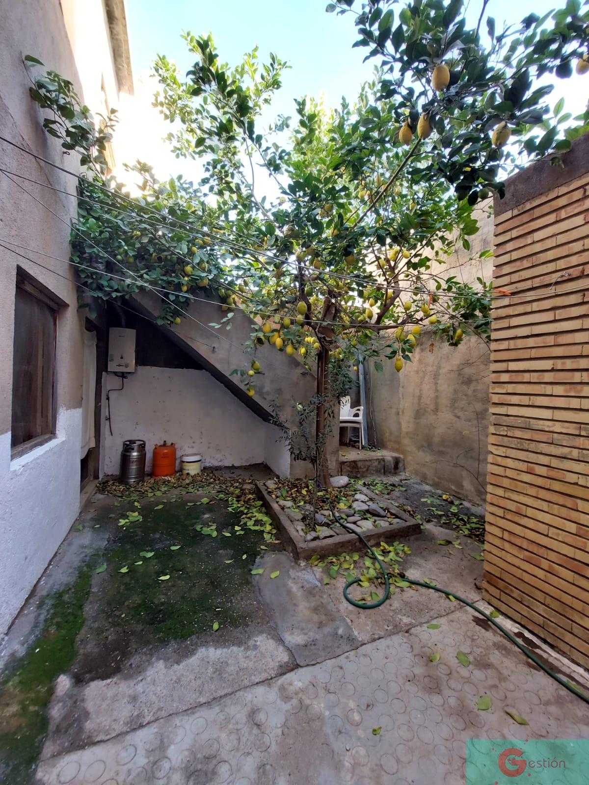 For sale of house in Vélez de Benaudalla
