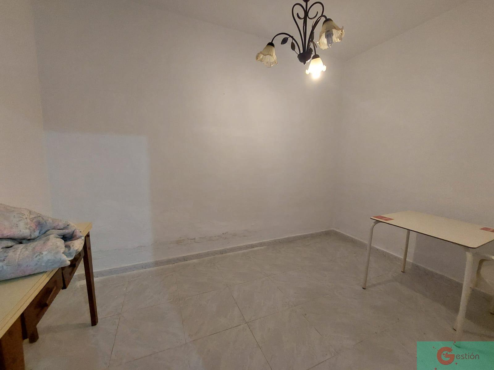 For sale of house in Vélez de Benaudalla
