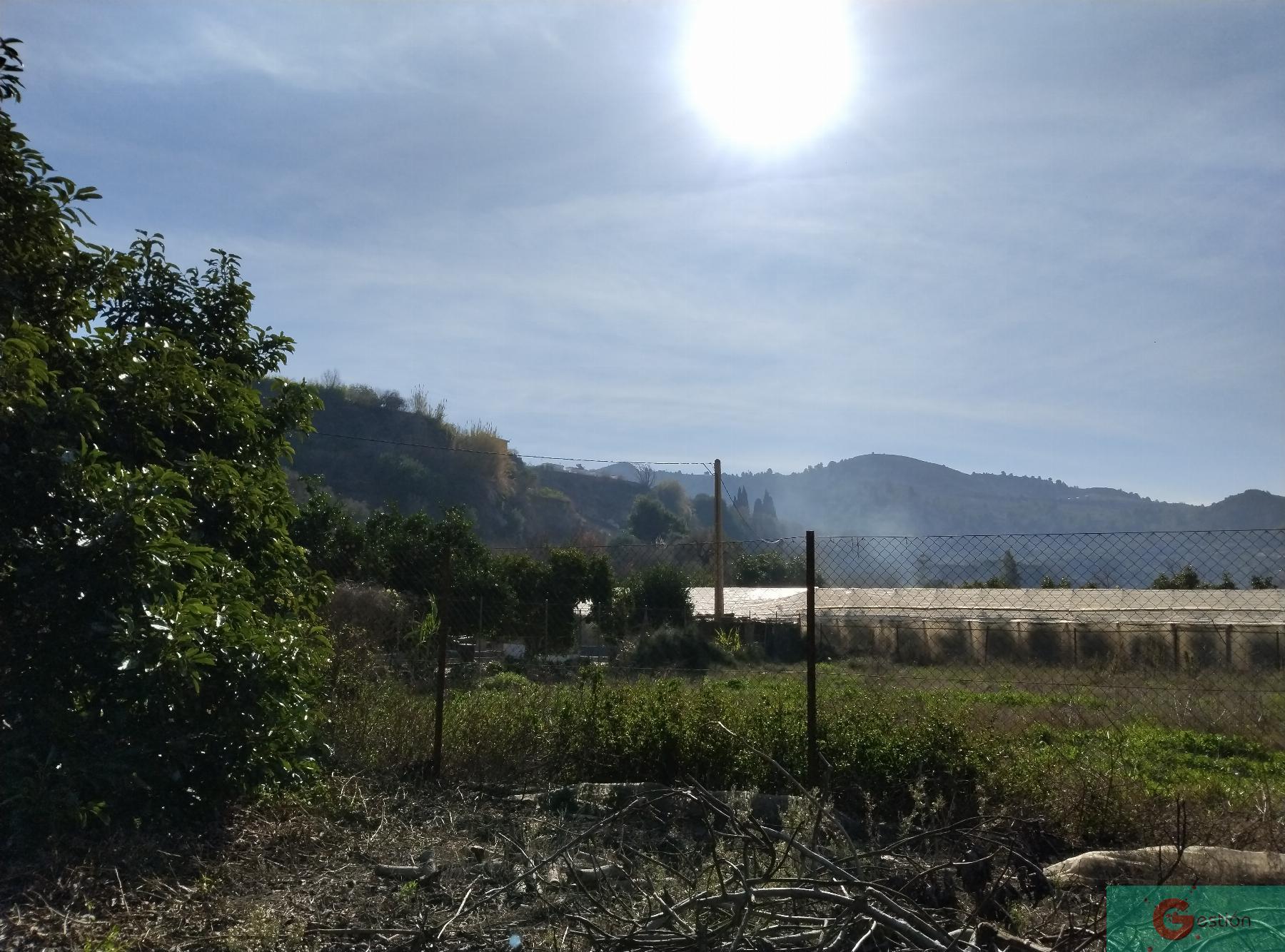 Venta de finca rústica en Vélez de Benaudalla