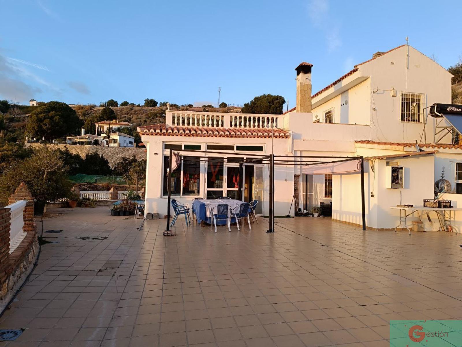 Venta de finca rústica en Motril