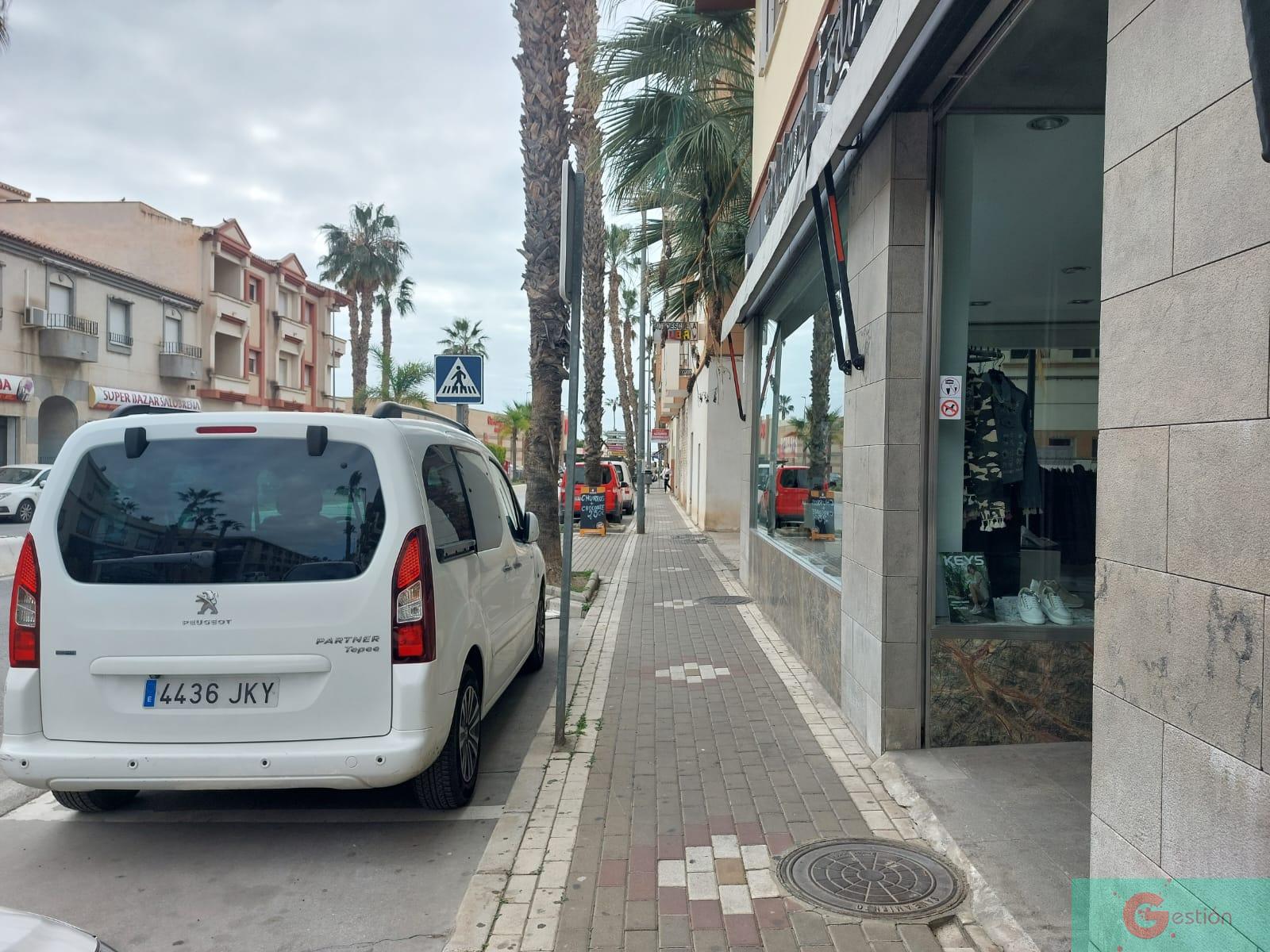 Alquiler de local comercial en Salobreña