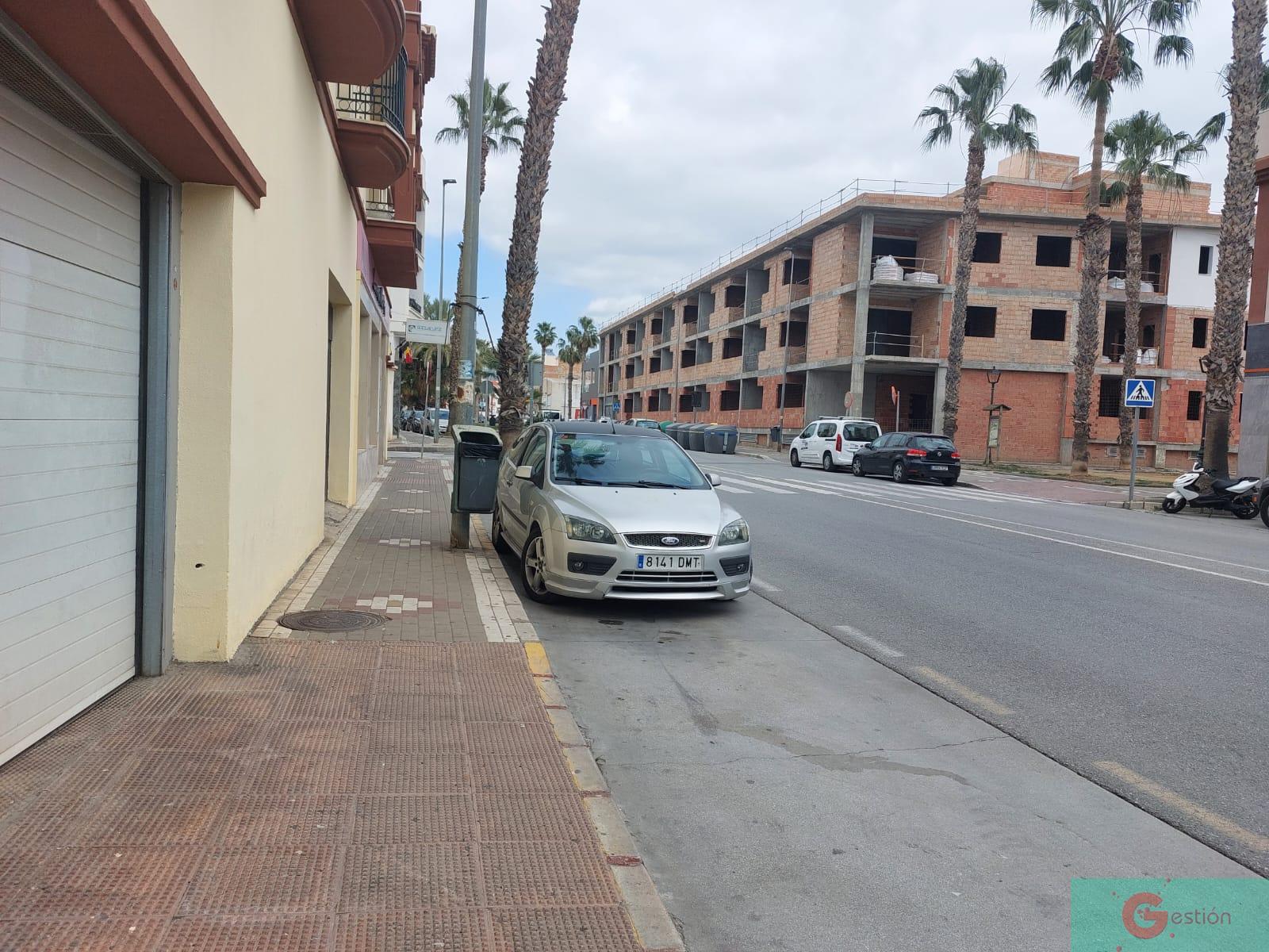 Alquiler de local comercial en Salobreña