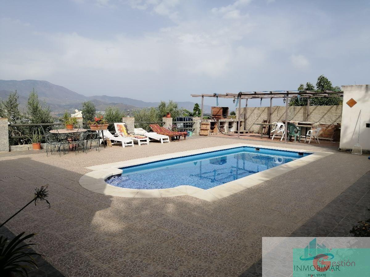 For sale of rural property in Salobreña
