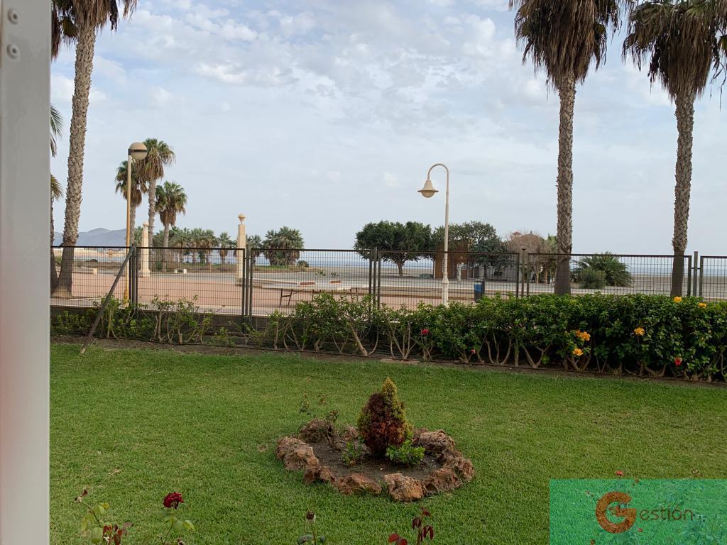 For sale of flat in Motril