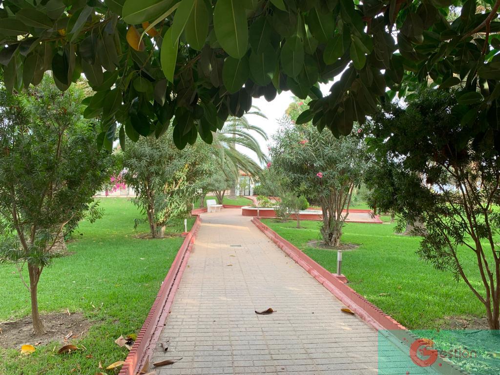 For sale of flat in Motril