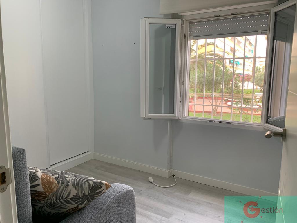 For sale of flat in Motril