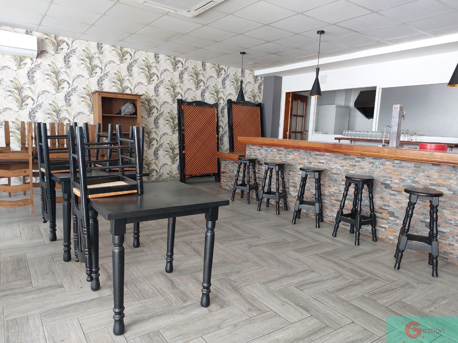 Venta de local en Salobreña