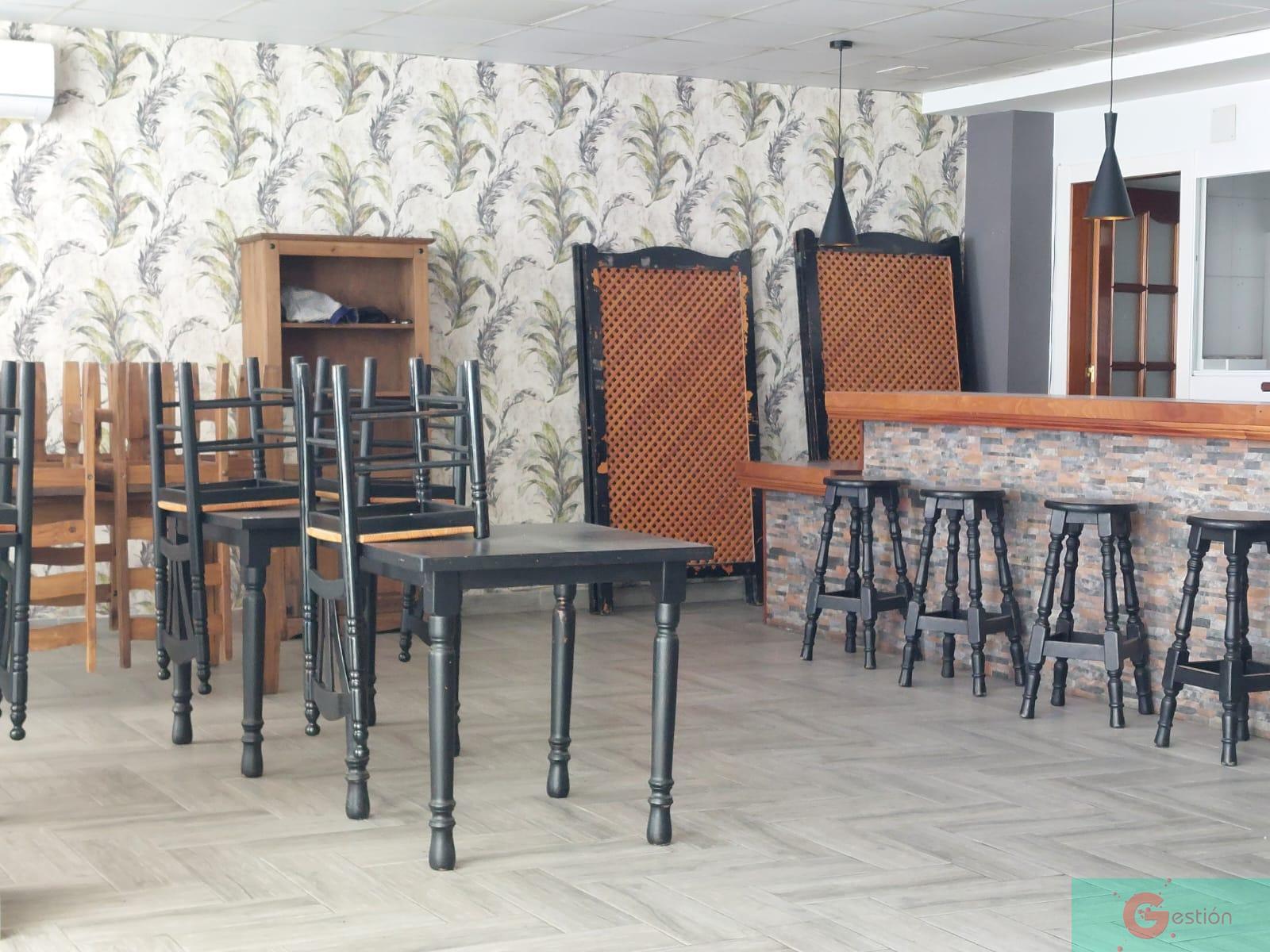 Venta de local en Salobreña