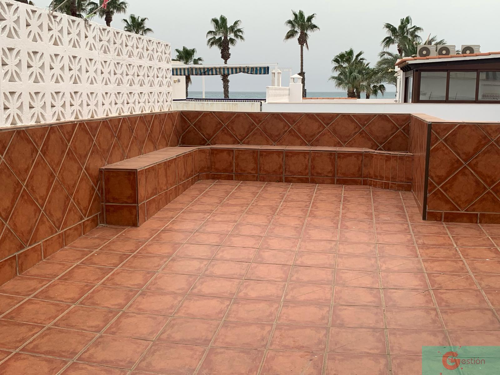 For sale of chalet in Salobreña