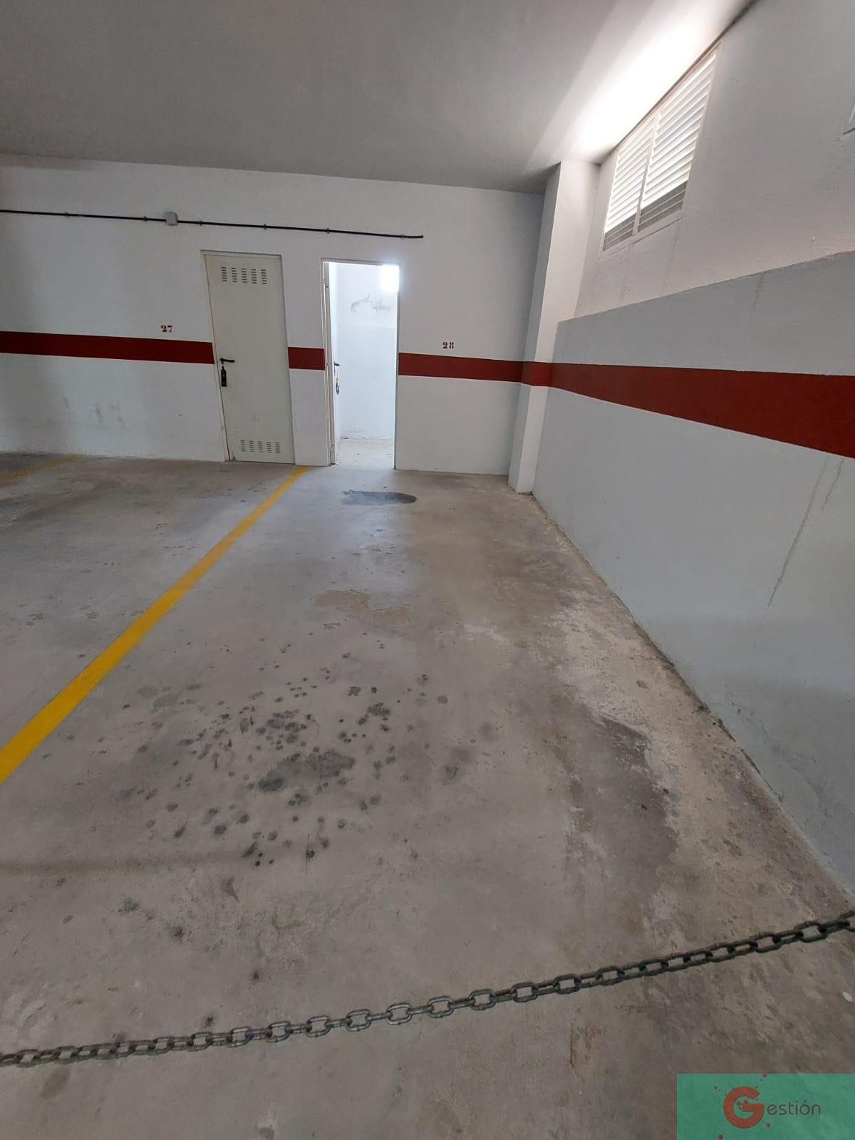 For sale of garage in Salobreña